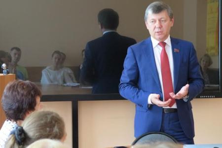 Д.Г. Новиков вернулся в Москву из поездки по Амурской области