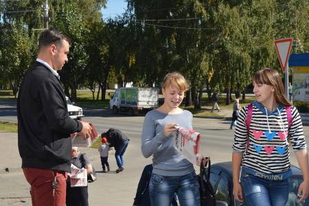 Барнаульские коммунисты в день города провели серию пикетов