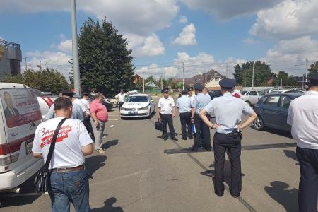 Беззакония в Краснодаре продолжаются. Полиция задержала десять членов предвыборного штаба Обухова