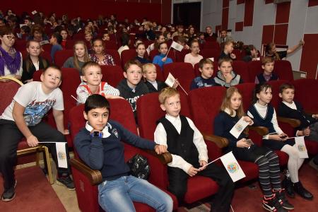 Дети России – детям Донбасса