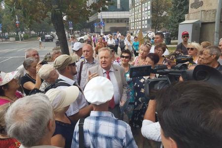 Рассмотрение административного "дела Обухова" в Краснодаре: «Возмущенный гул собравшихся граждан достигал даже дальних кабинетов администрации»