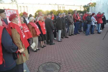 Ленинград не потерпит фальсификаторов! Акция протеста КПРФ против выборного произвола