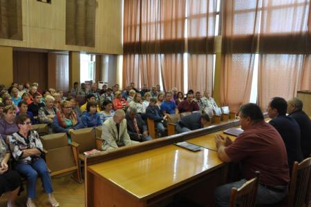 Московская область. Красная Пойма. Кандидаты в депутаты от КПРФ Виталий Фёдоров и Алексей Соколов провели встречи в аграрном поселке
