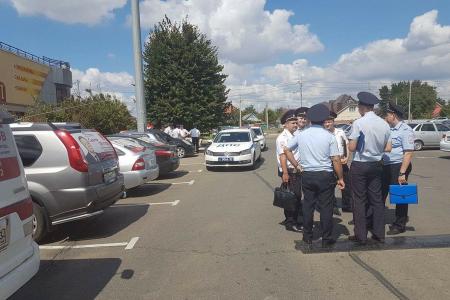 Беззакония в Краснодаре продолжаются. Полиция задержала десять членов предвыборного штаба Обухова