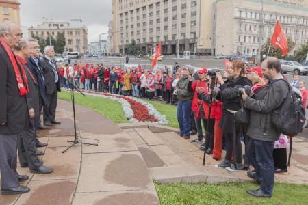 Москва. Феликс Дзержинский: «Жить – разве это не значит питать несокрушимую веру в победу?»