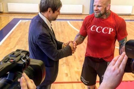 В тренировке спортклуба КПРФ и Джеффа Монсона приняли участие 150 детей