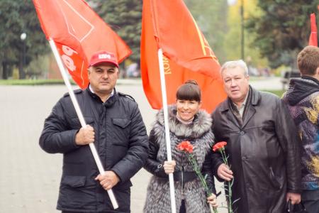 В Удмуртии прошел пикет, посвященный 23-й годовщине со дня расстрела Верховного Совета РСФСР