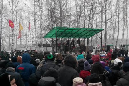 Подольские коммунисты-поисковики приняли участие в закрытии Вахты памяти 2016 