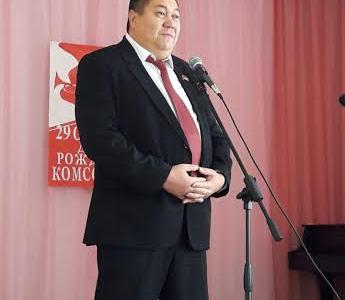 Депутат-коммунист Евгений Шаманаев поздравил с Днем рождения ВЛКСМ комсомольцев и ветеранов комсомола Волгоградской области