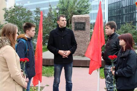 Комсомольцы Самары отметили 98-ю годовщину освобождения города от белочехов и белогвардейцев