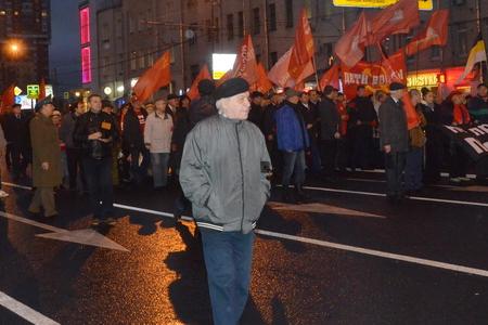 «Памяти советских патриотов верны!» В Москве прошли митинг и шествие, посвященные трагическим событиям сентября-октября 1993 года