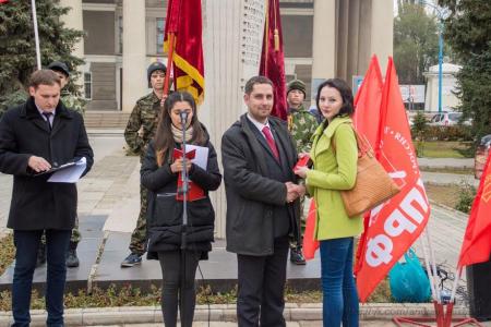 Волгоградская область. В городе Волжском отметили 98-ю годовщину создания ВЛКСМ