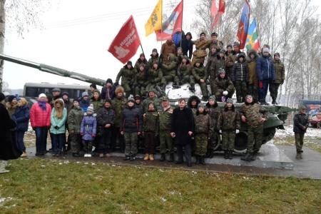 Подольские коммунисты-поисковики приняли участие в закрытии Вахты памяти 2016 