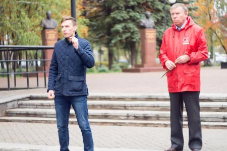 В Удмуртии прошел пикет, посвященный 23-й годовщине со дня расстрела Верховного Совета РСФСР
