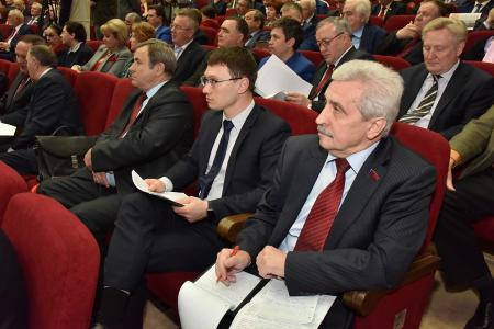 В Подмосковье завершил работу XII (октябрьский) совместный Пленум ЦК и ЦКРК КПРФ