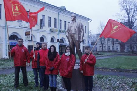 Ярославские комсомольцы и молодые коммунисты отпраздновали 98-ю годовщину создания ВЛКСМ