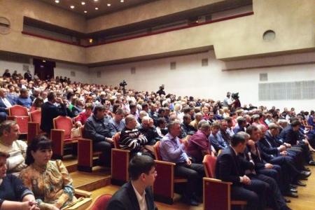 Первый секретарь Ставропольского крайкома КПРФ Виктор Гончаров: С одной бедой Россия потихоньку справляется, преодолеть другую помогут законопроекты КПРФ!