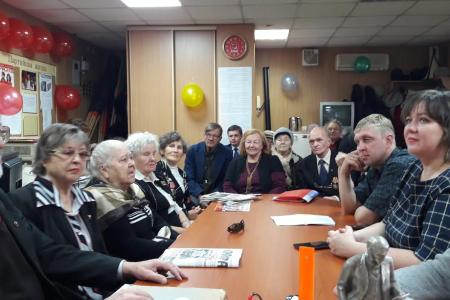 Сахалинские коммунисты отметили 98-ю годовщину ВЛКСМ