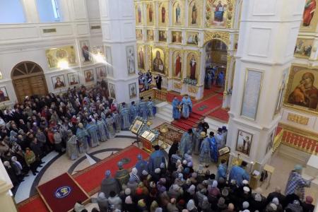 «Держава стоит на четырех столпах: сильная государственная власть, высокая духовность, соборность и чувство справедливости», - считает Сергей Гаврилов