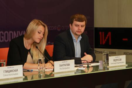 "Александровская попала в тюрьму только за то, что она коммунистка". Международное правозащитное движение #UAPOLITFREEDOM призывает ООН расследовать репрессии против коммунистов на Украине