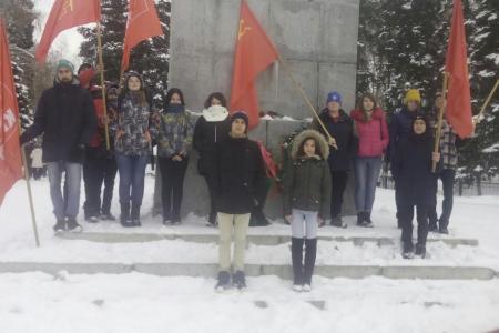 Коммунисты Республики Алтай отметили очередную годовщину Великого Октября