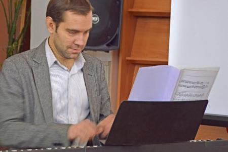 Ивановские коммунисты провели торжественное собрание, посвящённое 99-й годовщине Октябрьской революции