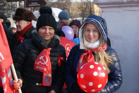 Кировские коммунисты отметили 99-ю годовщину Великого Октября