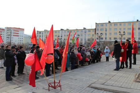 Праздник Великого Октября в Магадане