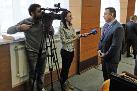 Фракция КПРФ в Законодательном Собрании Амурской области выступила против дырявого бюджета «единороссов»