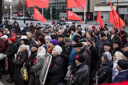 Компартия Луганской народной республики достойно отметила 99-ю годовщину Великого Октября
