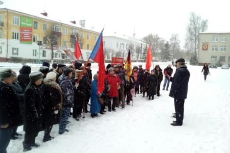 Чувашская Республика. Митинг в честь 99-ой годовщины Великой Октябрьской социалистической революции состоялся в городе Шумерля