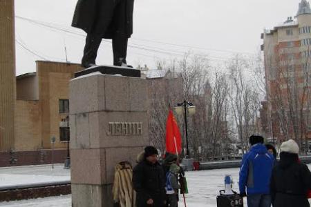 Ямало-Ненецкий АО. В Салехарде состоялся митинг, посвященный 99-ой годовщине Революции