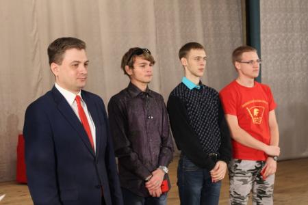 Коммунисты Пензы провели торжественное собрание в честь годовщины Революции