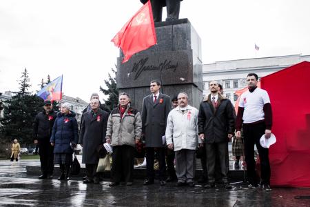 Компартия Луганской народной республики достойно отметила 99-ю годовщину Великого Октября