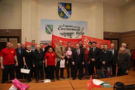 В городе Сосновый бор Ленинградской области состоялась встреча жителей с депутатом-коммунистом Госдумы В.В. Бортко