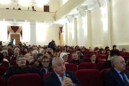 Н.М. Харитонов проводит встречи с избирателями Армавирского одномандатного округа Краснодарского края