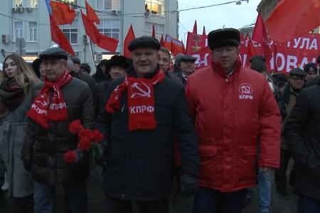 Мы должны донести до каждого Величие Октября 1917 года! Подмосковные коммунисты приняли участие в шествии и митинге в столице