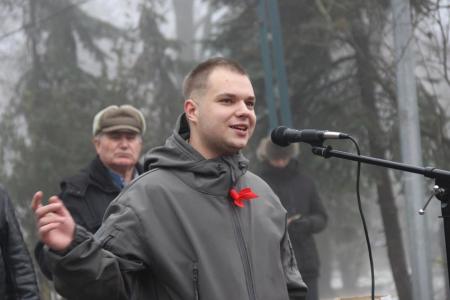 Время, ленинские лозунги развихрь! Митинг брянских коммунистов в 99-ю годовщину Великого Октября