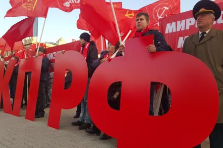 «Мы – не рабы!»: На митинге в Ростове шахтеры исполнили свой «гимн»