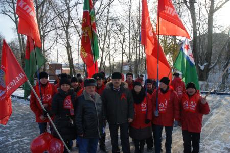 Кировские коммунисты отметили 99-ю годовщину Великого Октября