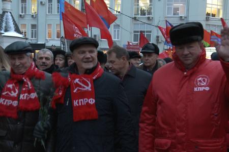 Мы должны донести до каждого Величие Октября 1917 года! Подмосковные коммунисты приняли участие в шествии и митинге в столице