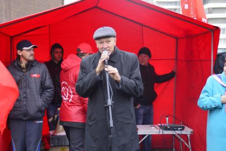Волгоградская область. В Волжском состоялся торжественный митинг, посвященный 99-й годовщине Великого Октября