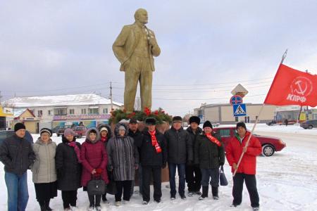 Курган. Жаркий месяц зауральских коммунистов