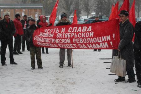 Празднование годовщины Великого Октября прошло в Самаре