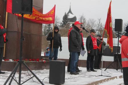 Очередную годовщину Великой Октябрьской социалистической революции отметили в Пскове