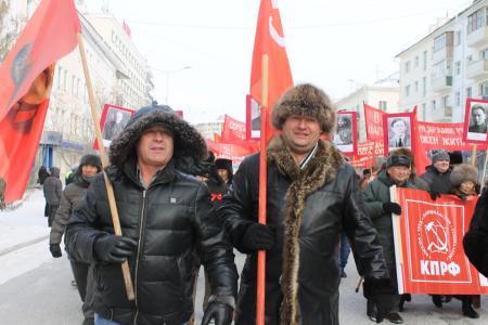 Борьба за интересы народа и Родины продолжается! Демонстрация и митинг 7 ноября в Якутии
