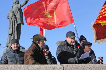 Приамурье открыло празднование 99-й годовщины Великого Октября массовыми акциями