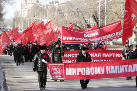 Приамурье открыло празднование 99-й годовщины Великого Октября массовыми акциями