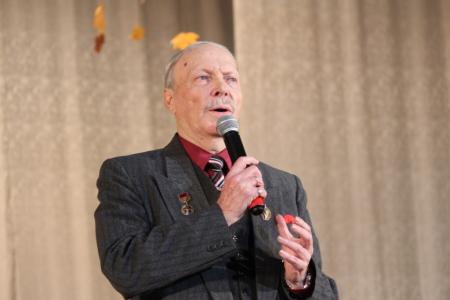 Коммунисты Пензы провели торжественное собрание в честь годовщины Революции