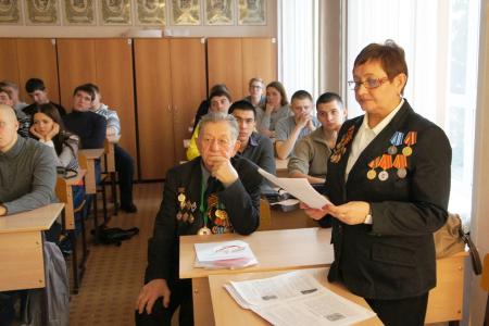 Курган. Жаркий месяц зауральских коммунистов